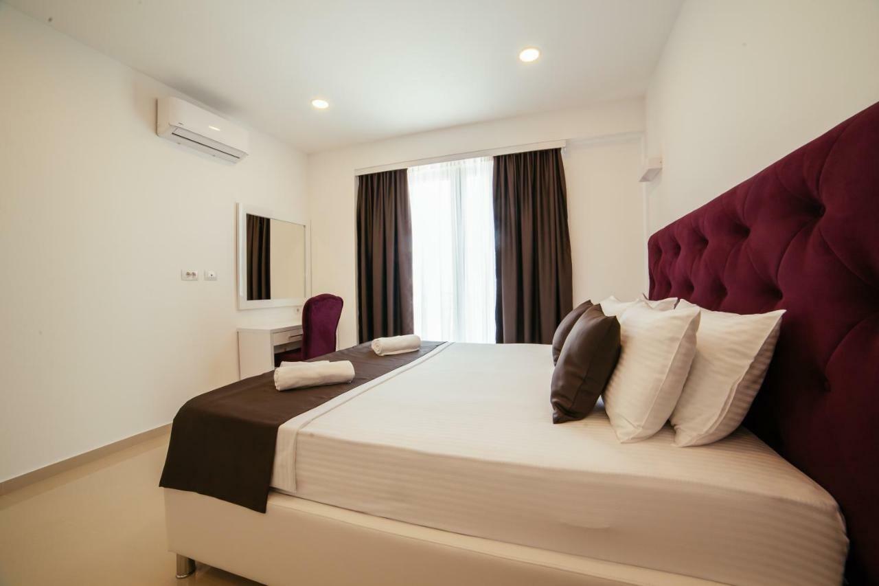 Hotel Ambiente Ulcinj Eksteriør billede